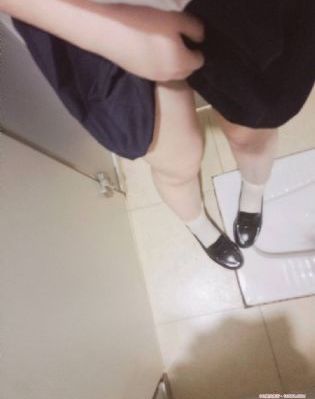 女老师吃奶-豆瓣电影国语版中文版